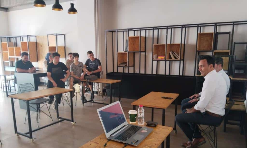 Dijital Oyun Yarışması sonucunda dereceye giren öğrencilerimiz için planlanan program Teknokent'te başlamıştır.