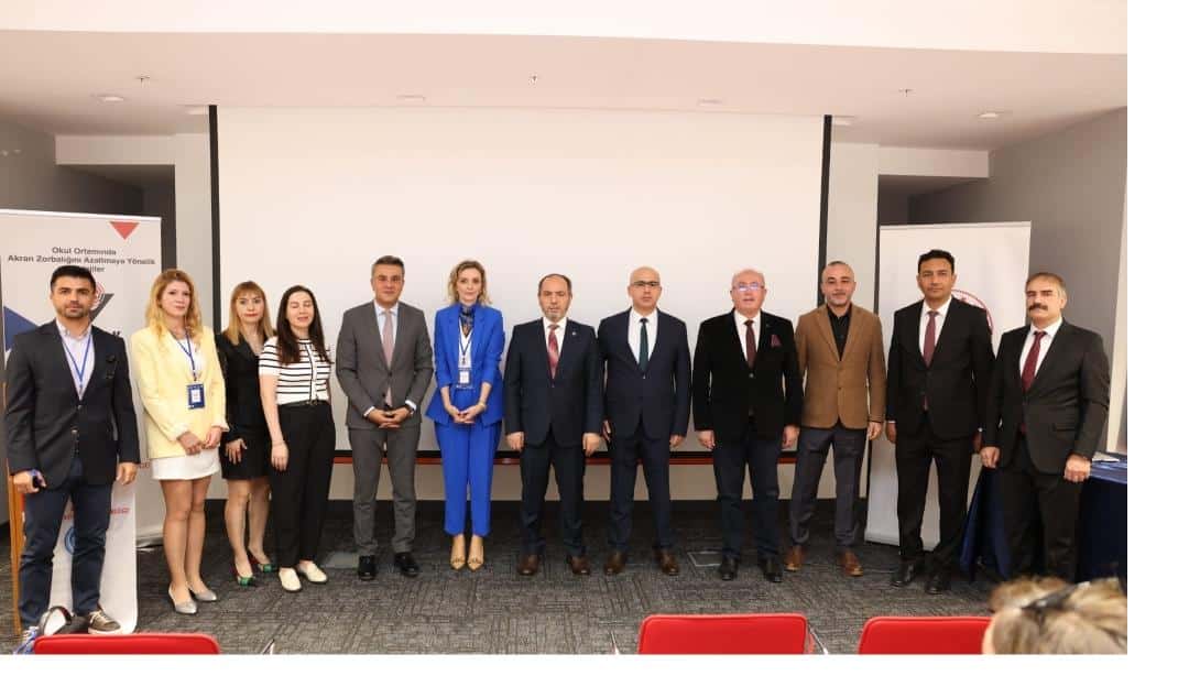 Okul Ortamında Akran Zorbalığını Azaltmaya Yönelik Stratejiler başlıklı TÜBİTAK 4008 projemizin uygulama süreci sona erdi.